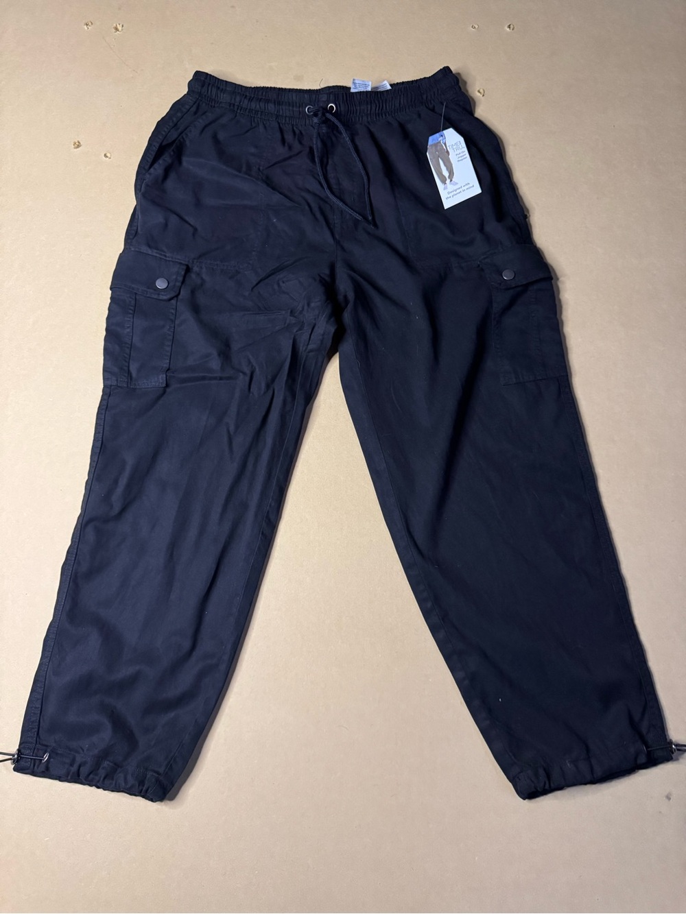 Time and Tru Black Cargo Jogger Pants